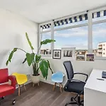 Atypique Appartement Avec Vue Sur La Tour Eiffel By Weekome